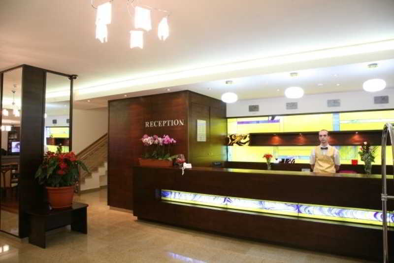 Marshal Hotel Bukarest Interior foto